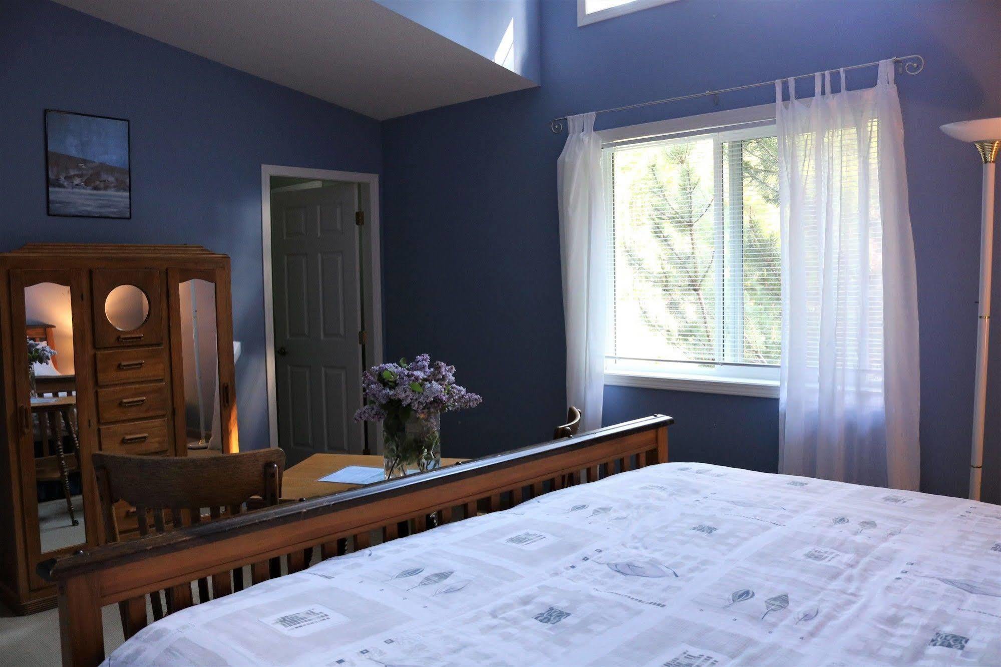 רבלסטוק Mulvehill Creek Wilderness Inn And Wedding Chapel מראה חיצוני תמונה